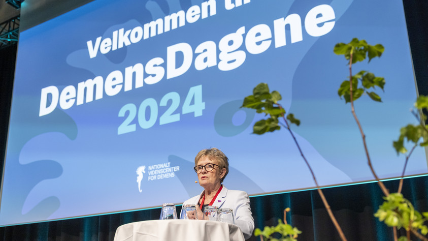 Leder af Nationalt Videnscenter for Demens, Gunhild Waldemar, byder velkommen til DemensDagene 2024