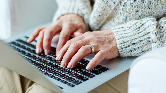 Der findes mange tests på internettet, der kan bruges til at afdække kognitiv svækkelse og demens hos ældre personer