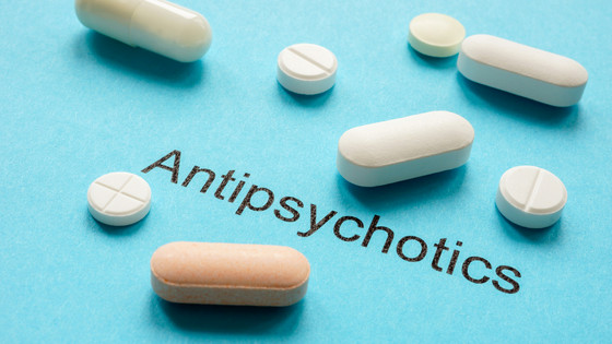 Nye tal fra Sundhedsdatastyrelsen viser at forbruget af antipsykotisk medicin til mennesker med demens er faldet